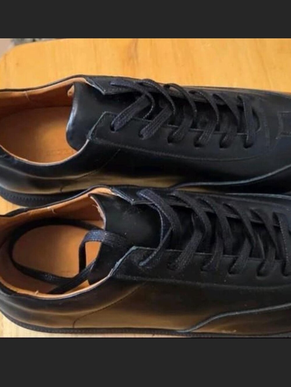 Men's Size 13 Beckett Simonon dress shoes, black, appear never worn, small scuff